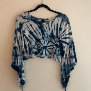 Crop tie dye shirt